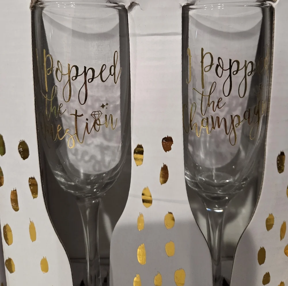 Gold and Clear Champagne Flutes Set